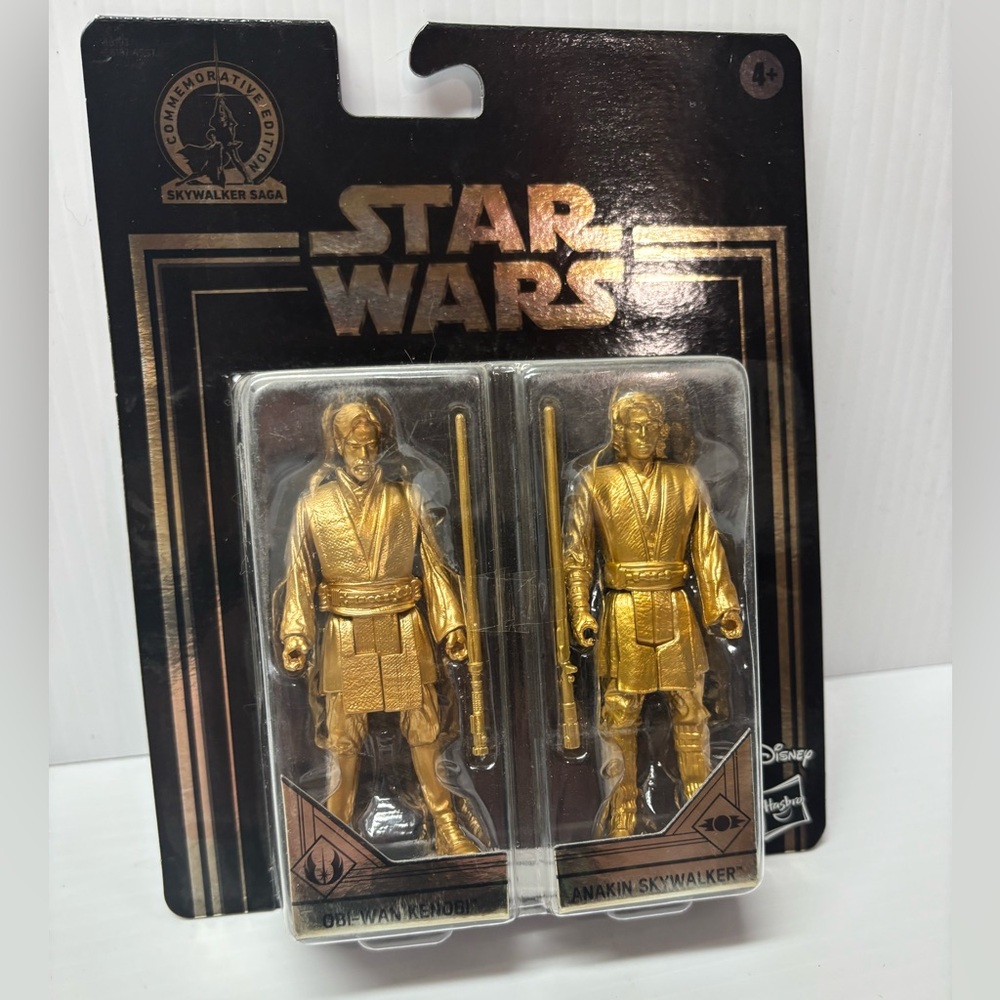 Star Wars Commemorative Edition Skywalker Kenobi Gold Action Figure 2 Pack 2005